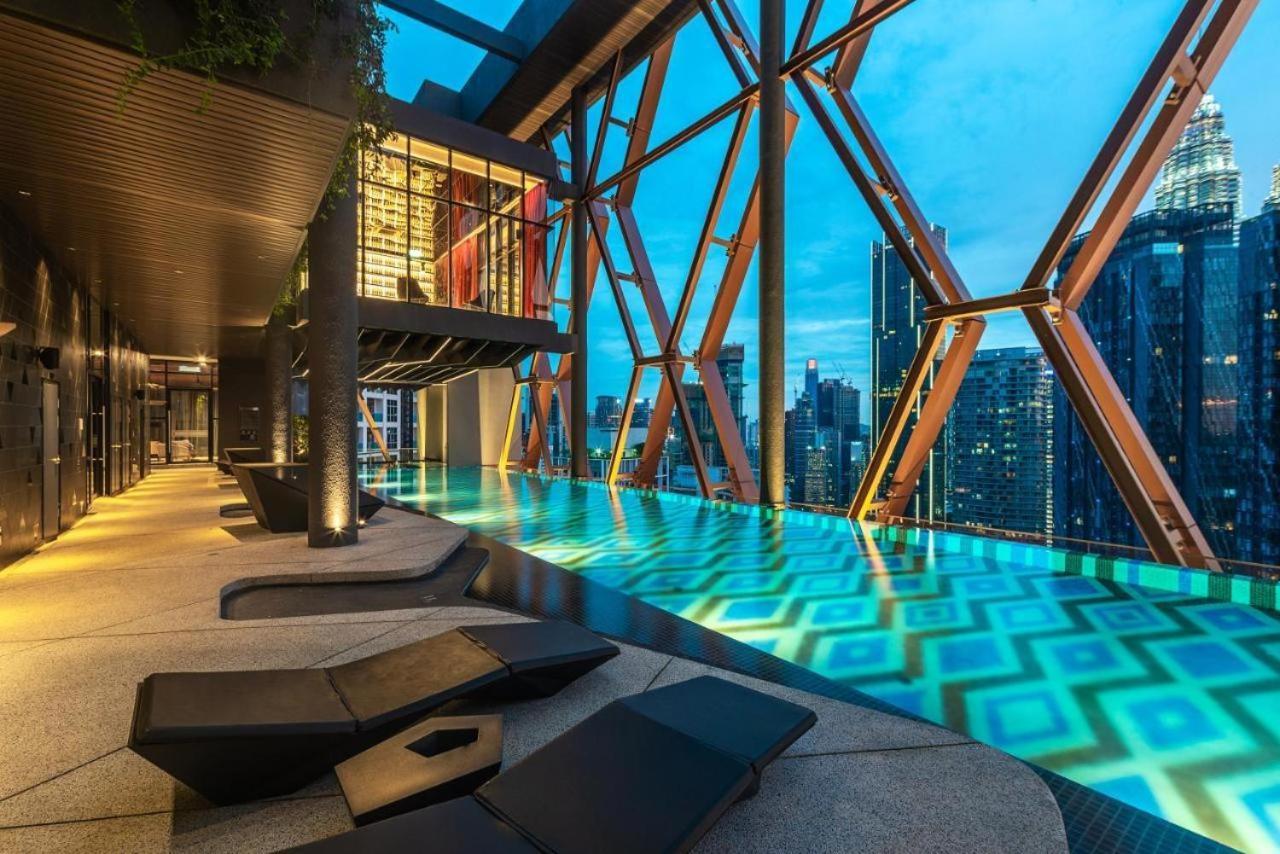 Scarletz Suites Klcc By Luxe Suites Κουάλα Λουμπούρ Εξωτερικό φωτογραφία