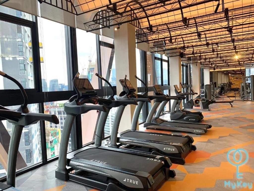 Scarletz Suites Klcc By Luxe Suites Κουάλα Λουμπούρ Εξωτερικό φωτογραφία